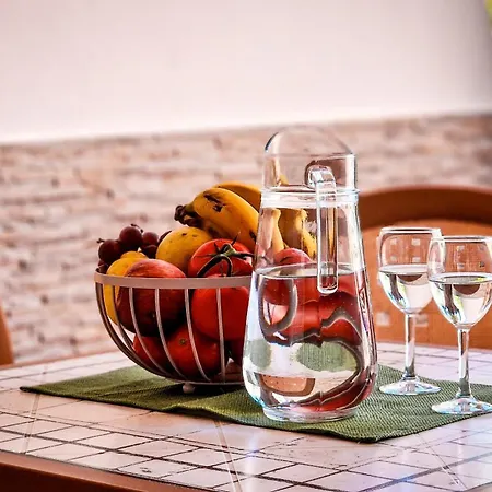 Rayo Apartment *